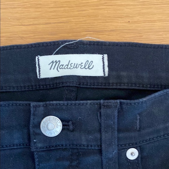 Madewell 9” High Rise Skinny Black Jeans - Picture 4 of 5